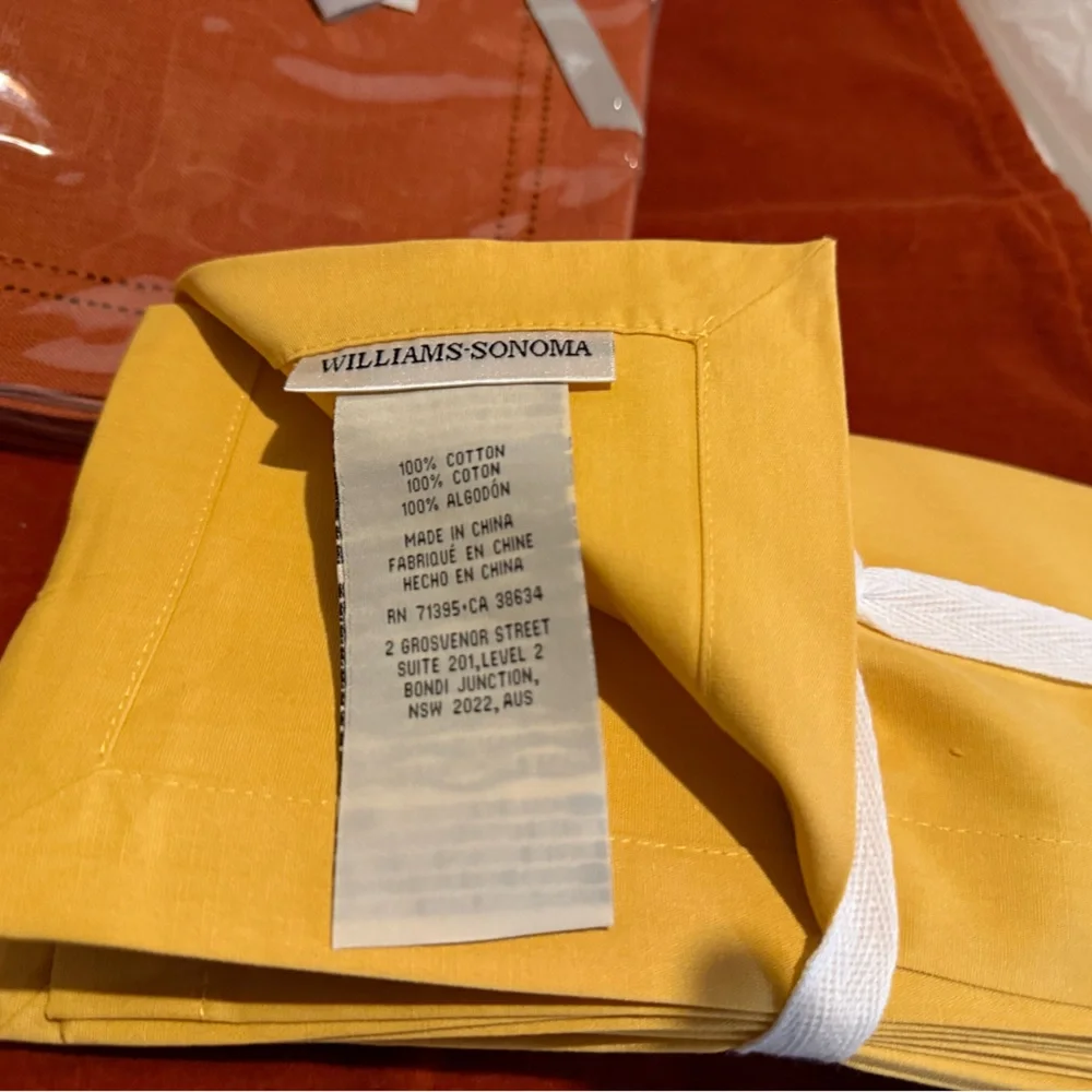 New Williams Sonoma Everyday Dinner Napkins Set, 100% Cotton, S/4, Yellow 20”